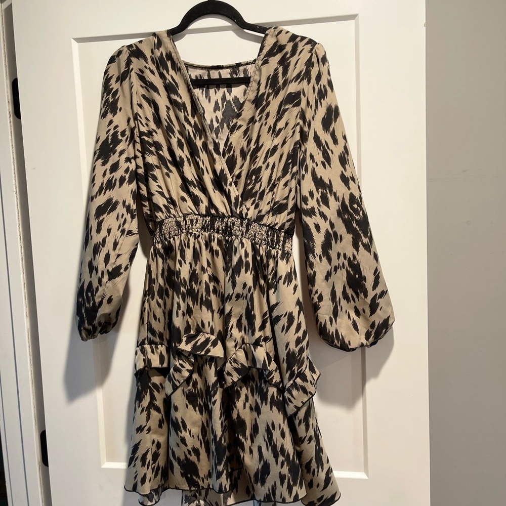Business causal dress